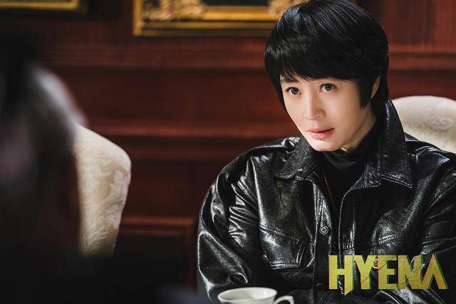 韩剧鬣狗豆瓣89看金惠秀吊打朱智勋好甜尤爱男主那双骚气的红底鞋