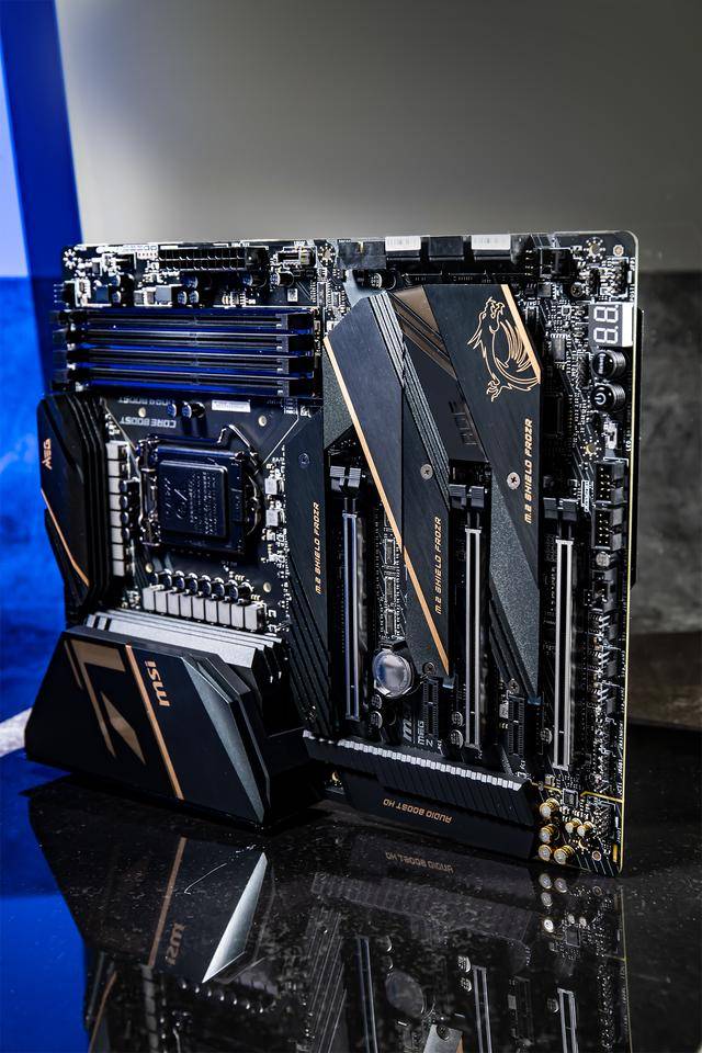 原创10代酷睿豪华座驾 微星meg z490 ace主板图赏