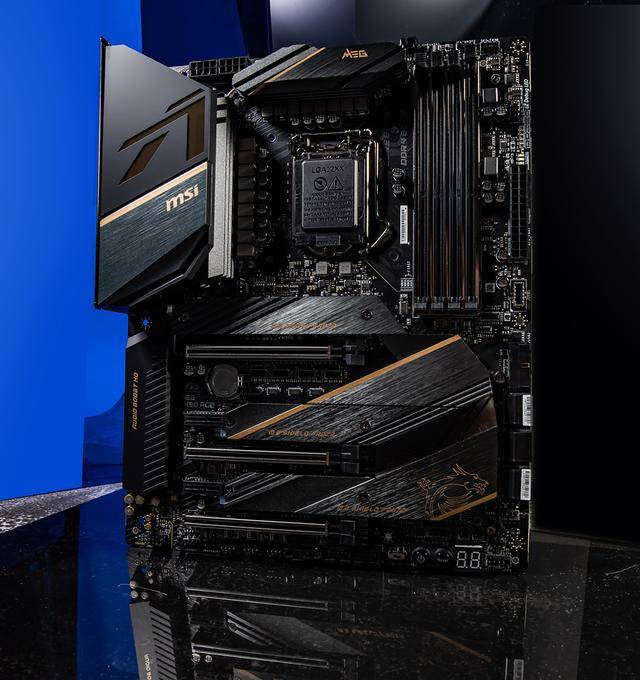 原创10代酷睿豪华座驾 微星meg z490 ace主板图赏