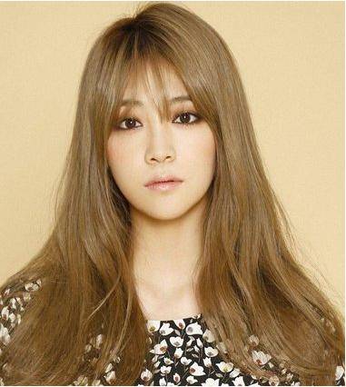 额头扁平的女星造型,扬利避害的发型很美哦