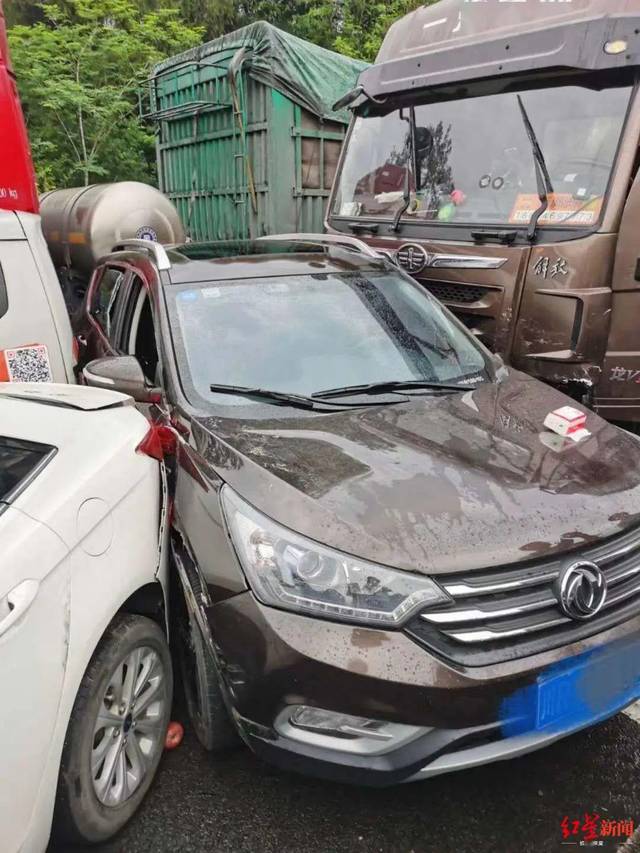 突发!成巴高速巴南段多车追尾,多人受伤……_手机搜狐网