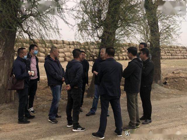 节日送温暖——赛罕区区委副书记,区长王冰慰问贫困户