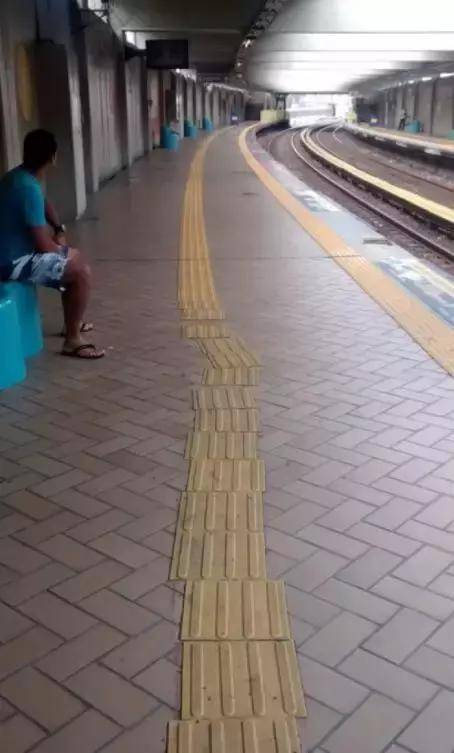 处女座千万别看这25张逼死强迫症的照片看完想打人