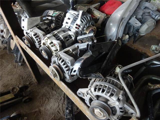 修车换下来的这4个旧配件,转手或能换不少钱,记得要带走