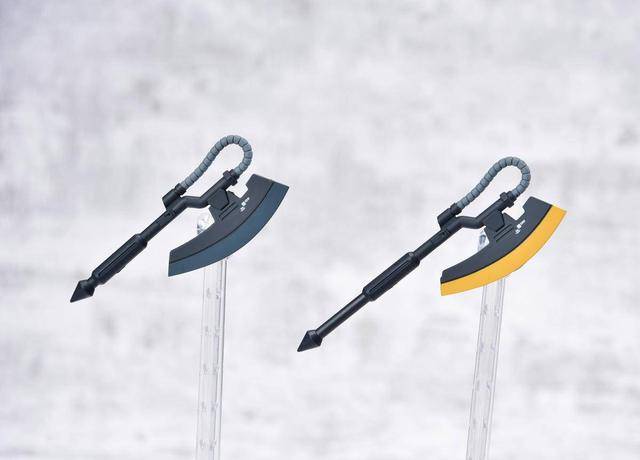 两种形态的热能斧 正反细节相同