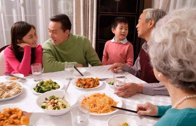 张文宏教授:分餐制饮食习惯应保留,对孩子的好处不止一点点_手机搜狐