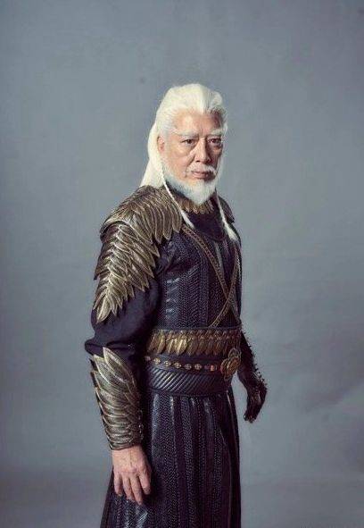 白眉鹰王:骆应钧