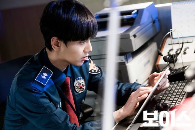 原创《super junior》时隔4年再次回归大荧幕!出演《推土机上的女孩》