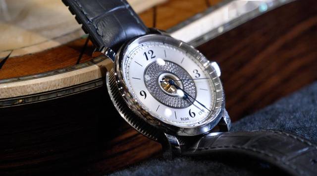 给你准备了漂亮的壁纸!马丁martin d200 deluxe时光永恒