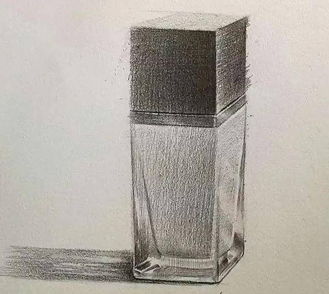 素描画香水瓶图片