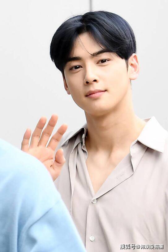 "南韩神颜"车银优的"美貌近况":脸蛋,身材都是天才