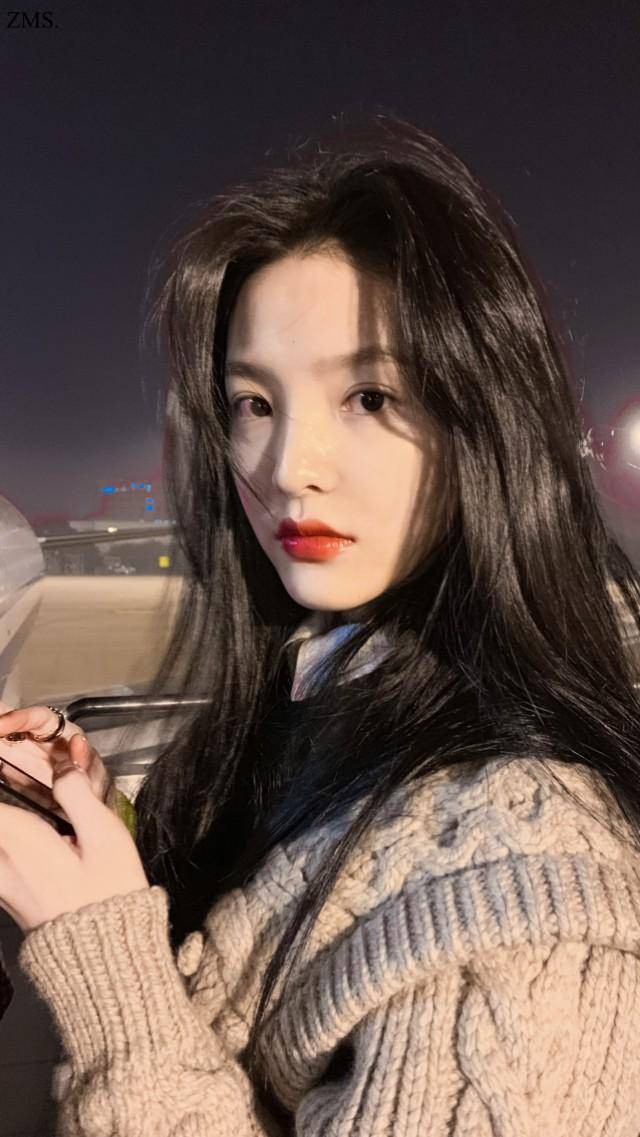 初恋脸女孩都有什么特征?章若楠清纯,iu可爱,吴倩笑颜灿烂