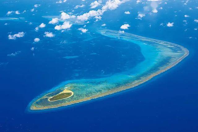 我国南海部分岛礁标准名称公布,连在一起就是一首《春江花月夜》