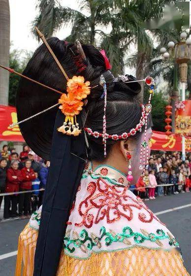 【文化云】丰顺县非物质文化遗产项目–汤坑镇梳"大鳖尾"技艺简介