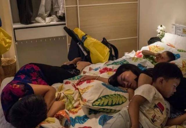 宜家女子不雅视频流出,恶心全网!店家紧急报警!