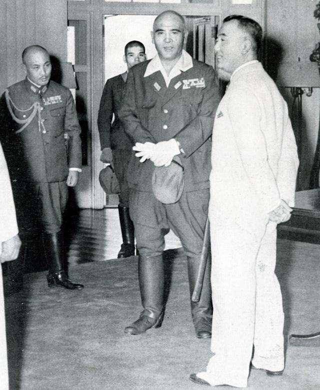 日军陆军第一美男子 曾打败麦克阿瑟 好男风 最后被枪毙 麦克阿瑟山下奉文 城发网