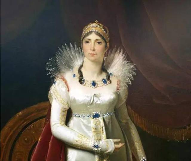 约瑟芬皇后蓝宝石套装图片