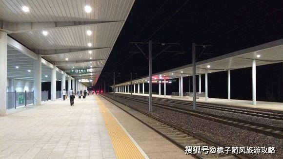 云南省鹤庆县主要的铁路车站鹤庆站