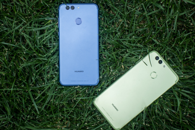 huawei nova2图赏:前2000万后置双摄 高颜值爆表