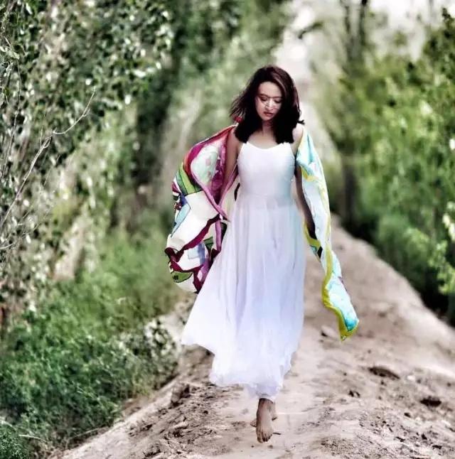 厦大emba美女ceo戴晶晶—马拉松赛道上的美丽倩影