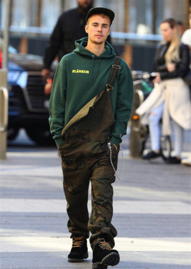 贾斯汀·比伯(justin bieber)穿衣风格从冬到夏