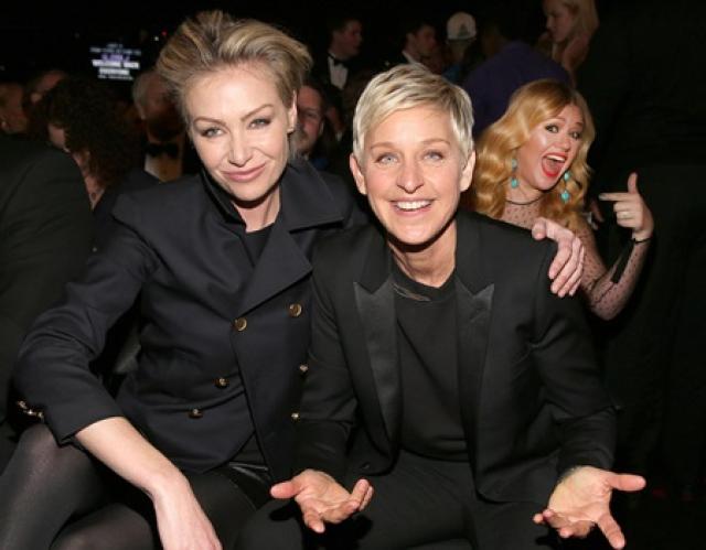 kelly clarkson亂入ellen degeneres 和portia de rossi