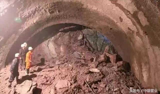 隧道开挖凿孔及爆破施工注意事项