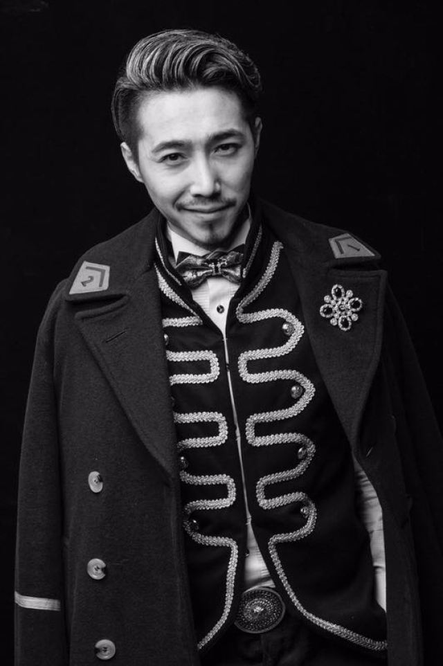 中国版"钢铁侠"凭借一瓶牛奶登上福布斯榜单