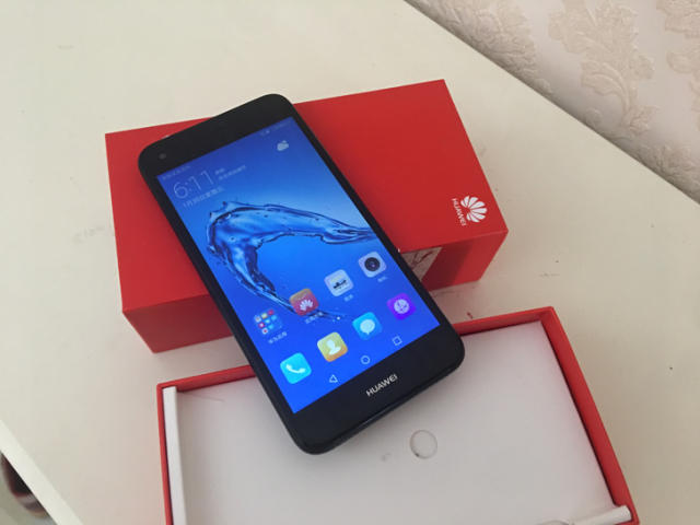 819买的华为畅享7,开箱直播,百元机没毛病!-科技频道-手机搜狐
