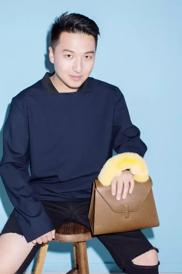 25岁的包先生如何成为"中国最会卖包的男人"?