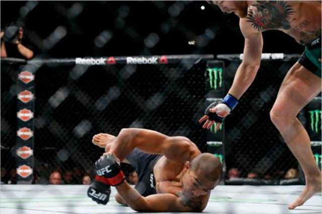 ufc冠军:梅威瑟vs康纳就是笑话,嘴炮没机会赢