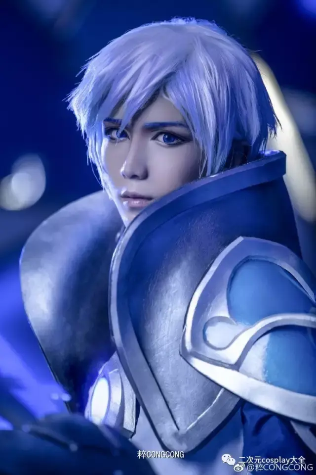 (粉丝投稿) 想要看最精美的cos 最专业的cos资讯 最完美cosplay体验