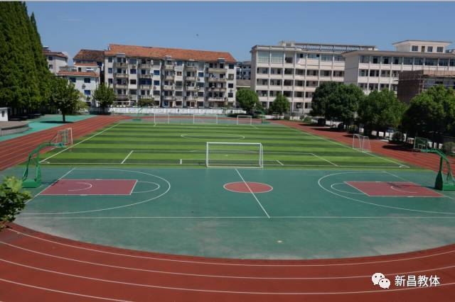 南瑞实验学校体育馆 项目:羽毛球 时间:18:30——21:30 七星中学运动