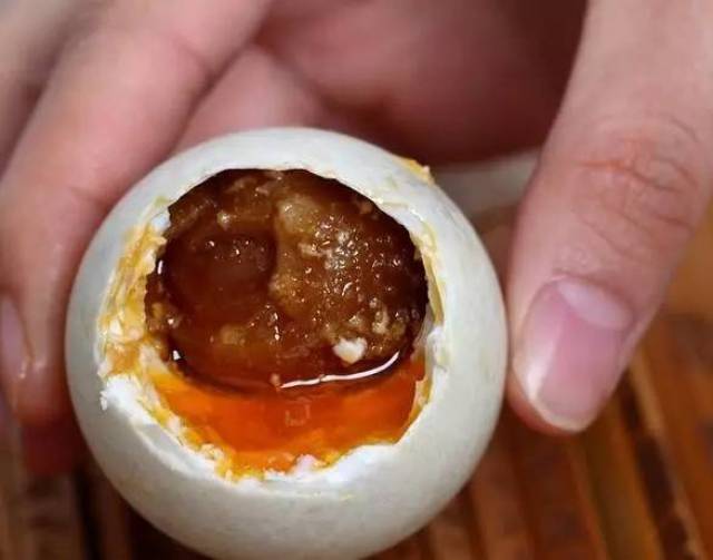 农家腌制咸鸭蛋全过程,看完后你也会做