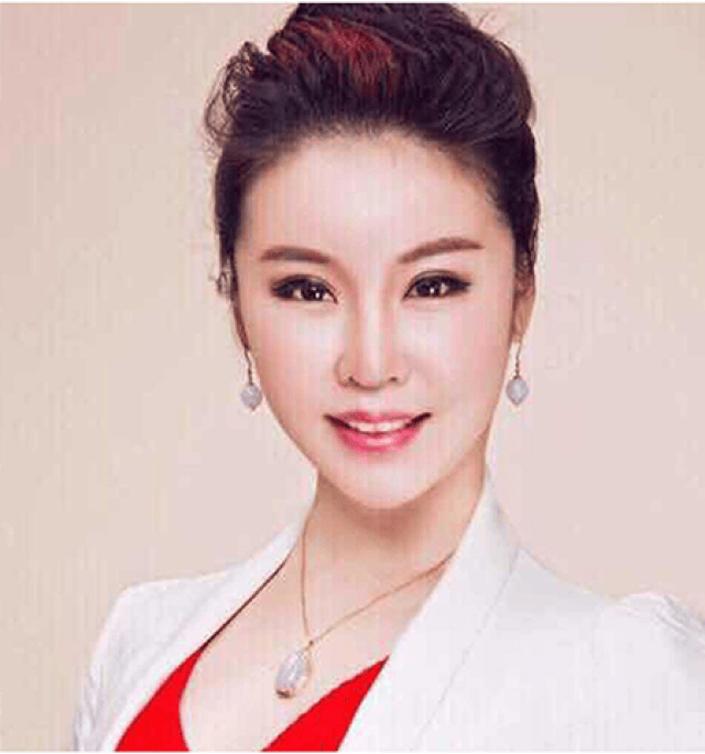 谷岩老师介绍: 坤德院金牌导师 京谷岩形象管理创始人 中华美业十大