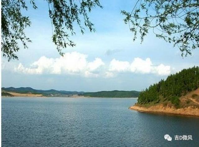 要说辽源环境哪里好, 杨木水库可是好地方, 这里的水养育着一代又一代