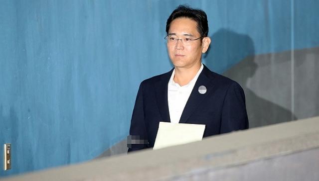 三星太子李在镕案二审开庭 预计明年2月前作出判决