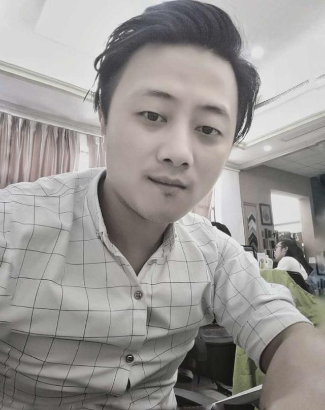 张仕杰带领团队加班加点为广交会做好准备,奖励金种子一颗