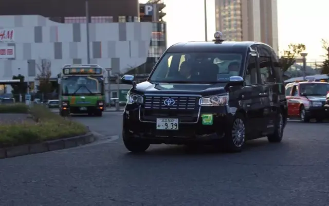 無論如何,作為日本的次世代出租車,豐田jpn taxi就是在這個時間點誕生