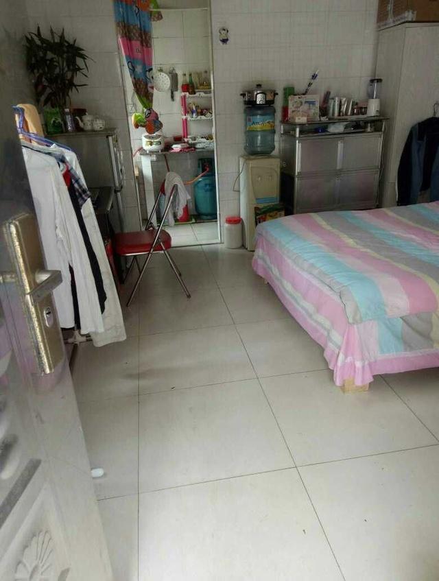 北上广深,到底哪个城市出租屋最便宜!单身的你生活怎样呢?